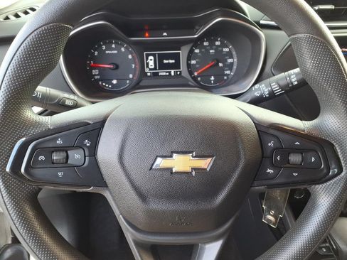 Certified 2023 Chevrolet TrailBlazer LS FWD image 23