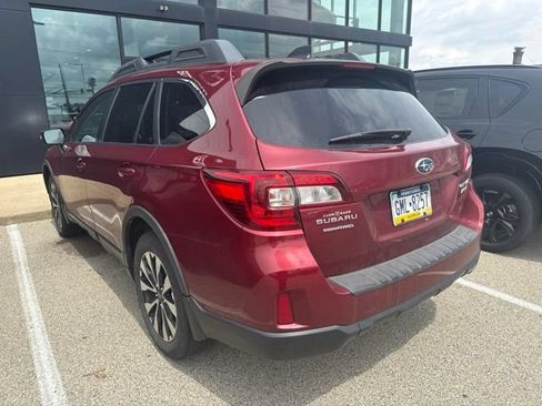 Used 2016 Subaru Outback 2.5i Limited AWD/4WD image 4