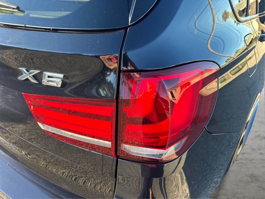 Used 2016 BMW X5 xDrive50i w/ Dynamic Handling Package AWD/4WD image 22