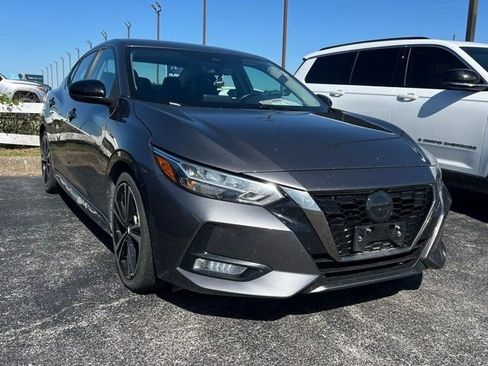 Used 2022 Nissan Sentra SR w/ Electronics Package FWD image 3