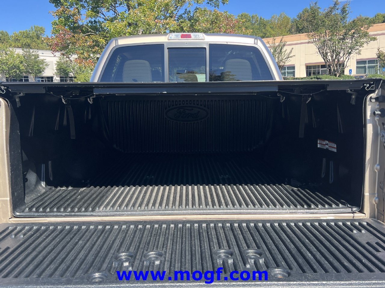 Used 2013 Ford F150 XLT w/ Luxury Equipment Group RWD image 21