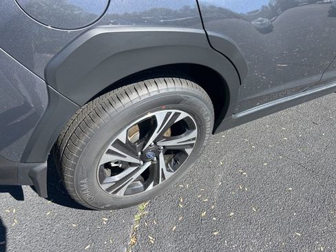 Used 2026 Subaru Crosstrek 2.0i Premium image 13