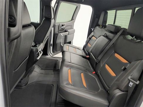 Used 2022 GMC Sierra 1500 AT4 w/ AT4 Premium Package image 30