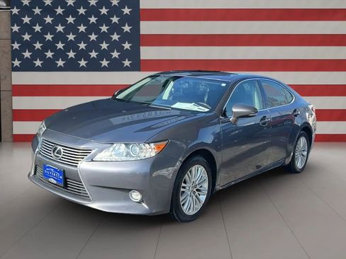 Used 2015 Lexus ES 350 w/ Luxury Package image 1