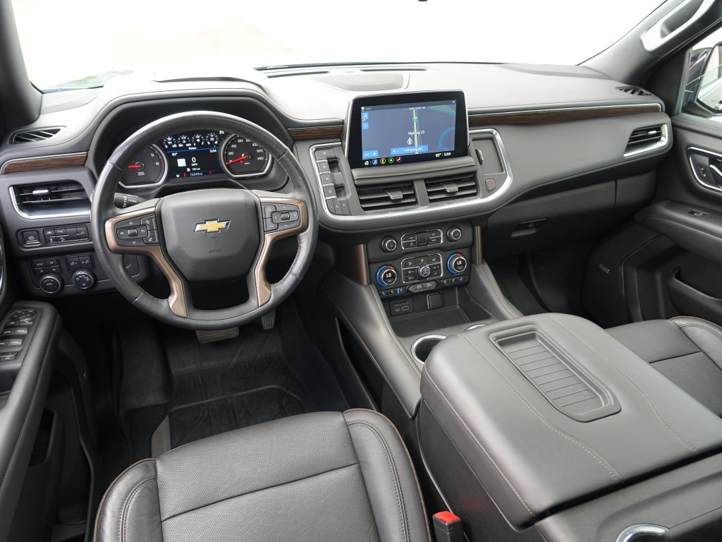 Used 2021 Chevrolet Tahoe High Country w/ Premium Package 2 AWD/4WD image 27