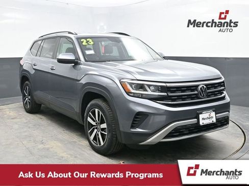 Used 2023 Volkswagen Atlas SE image 1