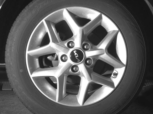 Used 2025 Kia Soul LX w/ LX Technology Package image 15