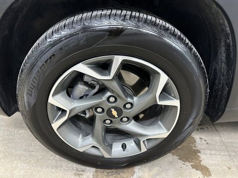 Certified 2024 Chevrolet Trax LT w/ Driver Confidence Package image 33