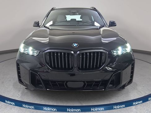Used 2024 BMW X5 xDrive40i w/ M Sport Package AWD/4WD image 3