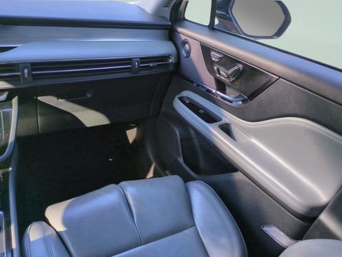 Used 2021 Lincoln Corsair Reserve w/ Equipment Group 201A image 14