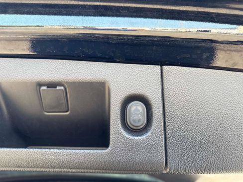 Used 2018 GMC Yukon SLE w/ Convenience Package image 13