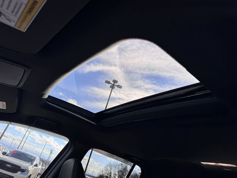 Used 2017 Honda Ridgeline Black Edition image 12