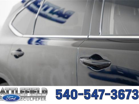 Used 2022 Acura MDX Technology image 17