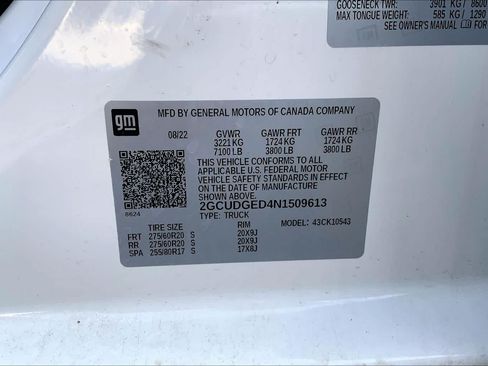 Used 2022 Chevrolet Silverado 1500 LTZ AWD/4WD image 37