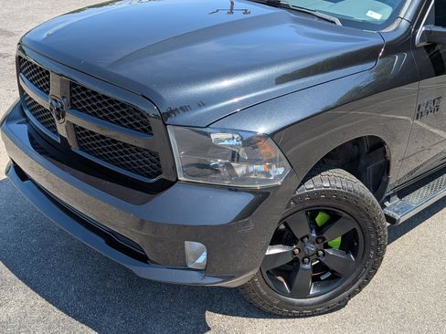 Used 2017 RAM 1500 Express w/ Black Ram 1500 Express Group AWD/4WD image 14