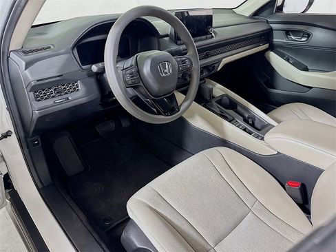 Used 2025 Honda Accord LX image 7