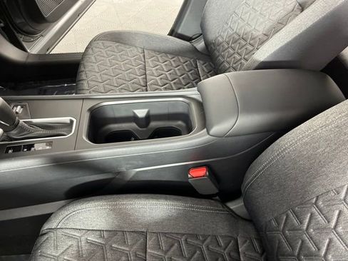 New 2026 Nissan Kicks SV w/ Cold Weather Package FWD image 28