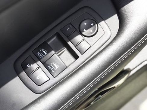 Used 2023 Dodge Challenger SRT Hellcat image 16