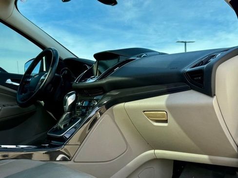 Used 2014 Ford Escape Titanium w/ Equipment Group 401A image 17