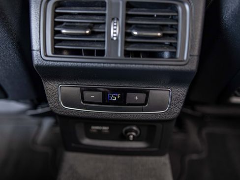 Used 2023 Audi Q5 2.0T Premium Plus image 38