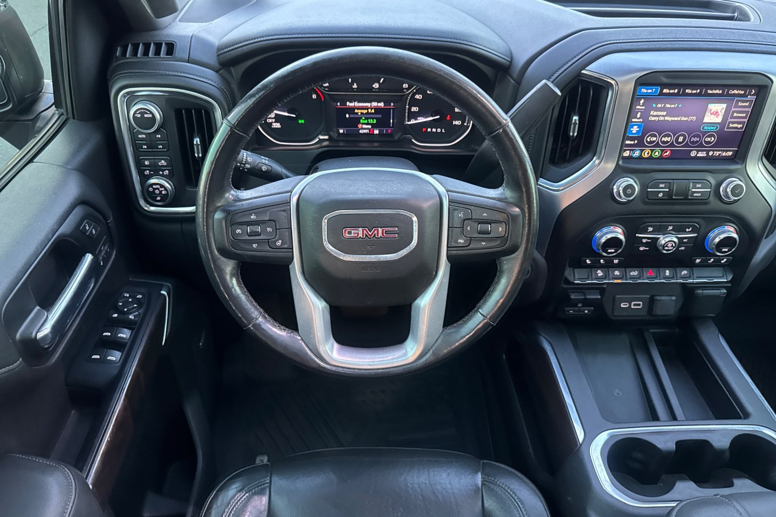 Used 2020 GMC Sierra 1500 SLT w/ SLT Premium Package AWD/4WD image 17