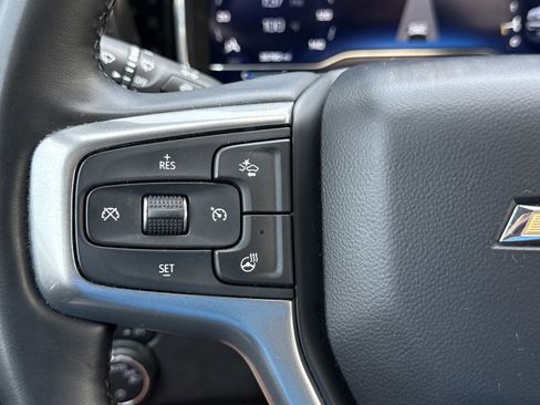 Used 2025 Chevrolet Silverado 1500 LT RWD image 19