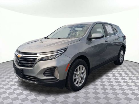 Used 2024 Chevrolet Equinox LT FWD image 7