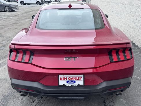 Used 2024 Ford Mustang GT Premium image 10