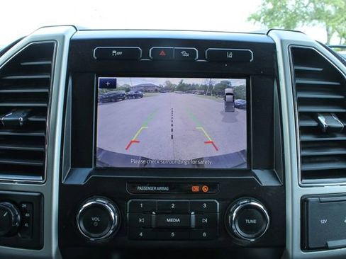 Used 2020 Ford F250 Lariat AWD/4WD image 23