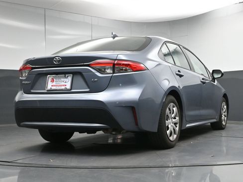 Used 2020 Toyota Corolla LE image 25