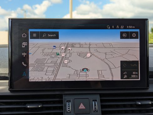 Certified 2025 Audi Q5 Prestige image 29