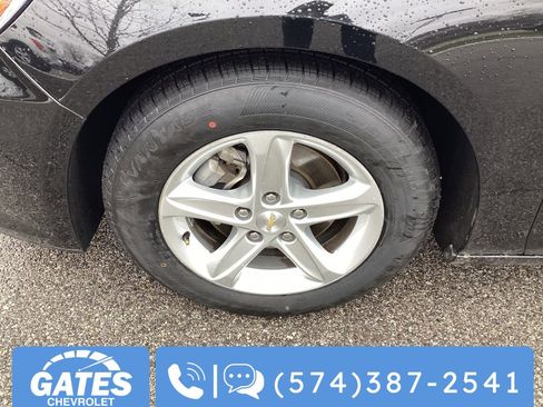 Used 2024 Chevrolet Malibu LT image 34