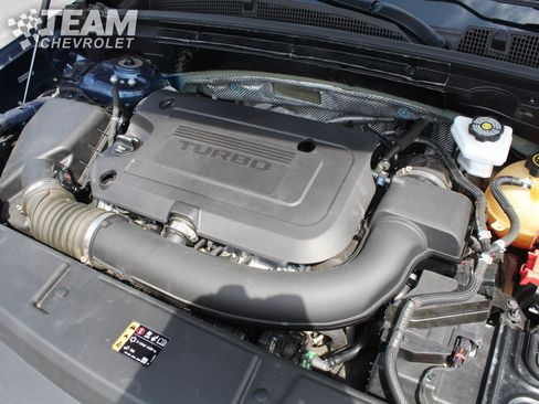 Used 2022 Buick Envision Essence w/ Safety Package FWD image 31