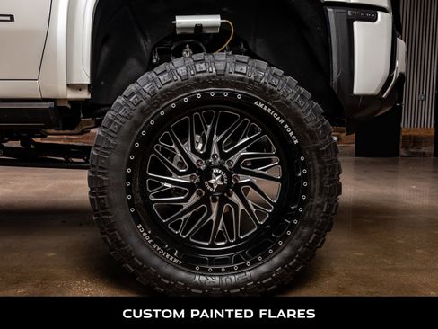 Used 2024 GMC Sierra 3500 Denali Ultimate image 11