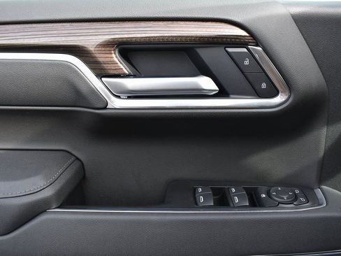 New 2026 Chevrolet Silverado 1500 LT Trail Boss w/ LT Trail Boss Premium Package AWD/4WD image 11