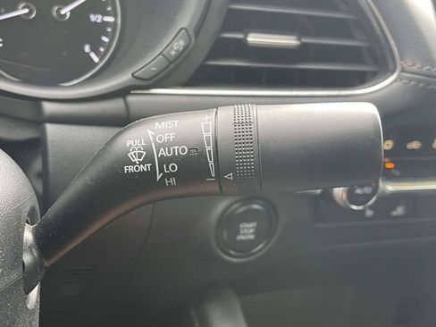 Used 2023 MAZDA MAZDA3 s FWD image 24