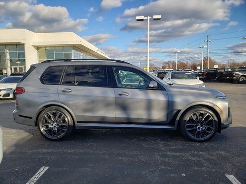 New 2026 BMW X7 xDrive40i w/ M Sport Package image 3