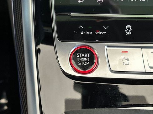 New 2026 Audi RS Q8 performance image 22