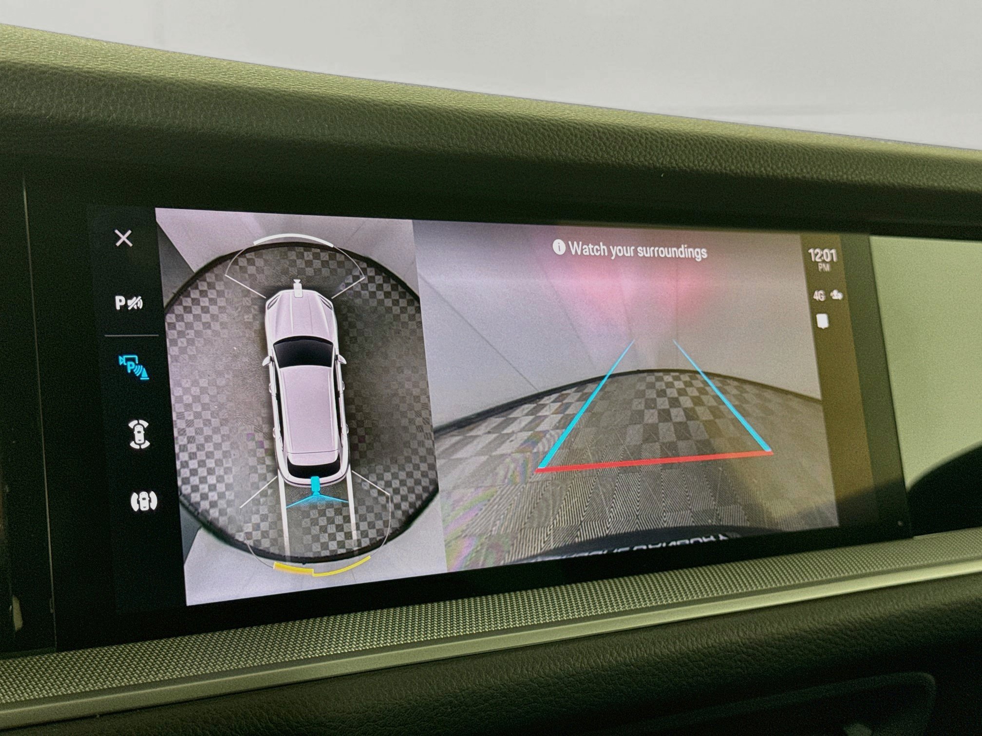 Certified 2024 Porsche Cayenne AWD/4WD image 18