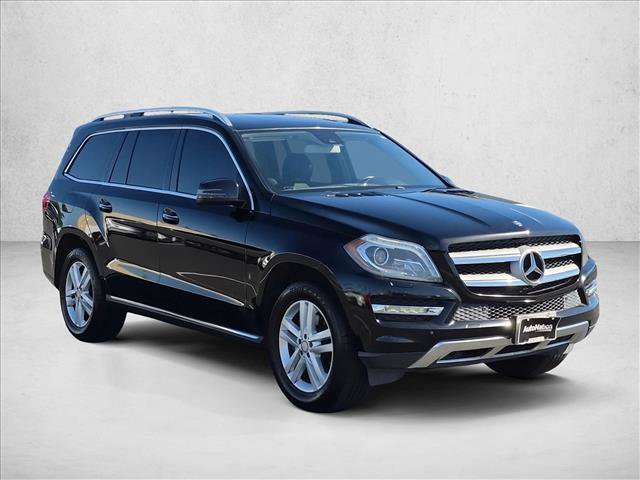 Used 2016 Mercedes-Benz GL 450 4MATIC image 3