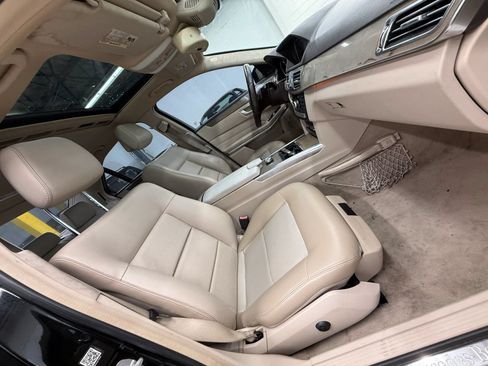 Used 2014 Mercedes-Benz E 350 Sedan w/ Premium 1 Package image 22