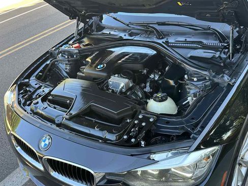 Used 2017 BMW 320i Sedan RWD image 57
