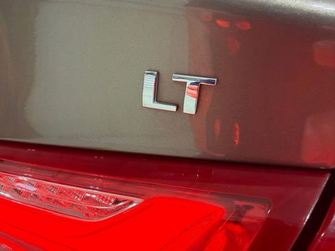 Used 2020 Chevrolet Malibu LT FWD image 13
