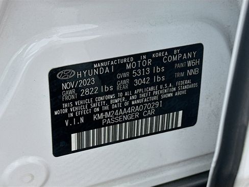 Used 2024 Hyundai Ioniq 6 SE image 12