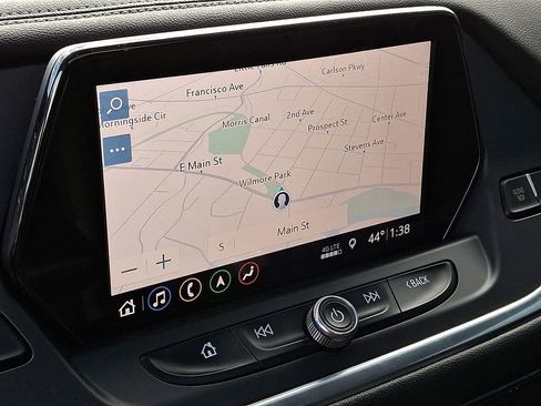 Used 2019 Chevrolet Blazer LT w/ Sun and Wheels Package image 17