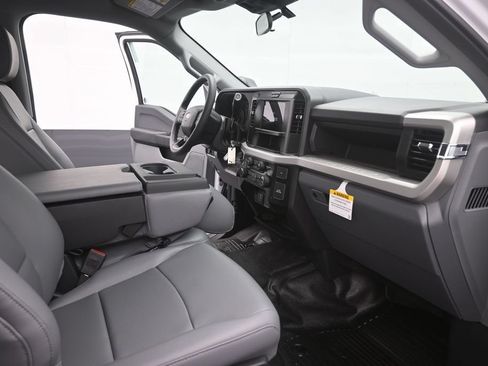 New 2026 Ford F250 XL w/ XL Driver Assist Package AWD/4WD image 26