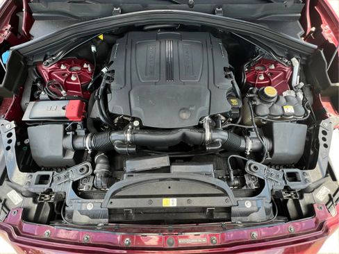 Used 2017 Jaguar F-PACE Prestige AWD/4WD image 28