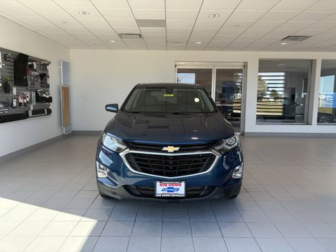 Used 2019 Chevrolet Equinox LT w/ Driver Convenience Package image 7