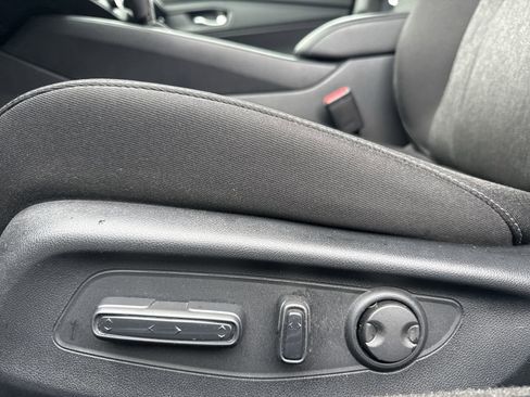 Used 2023 Honda Accord EX image 13