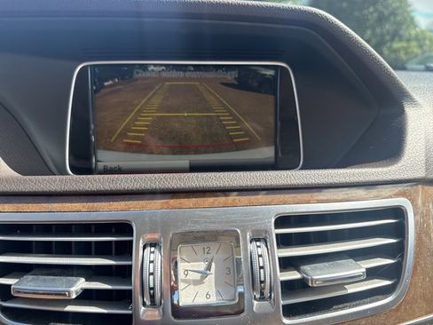 Used 2014 Mercedes-Benz E 350 E 350 w/ Premium 1 Package image 28